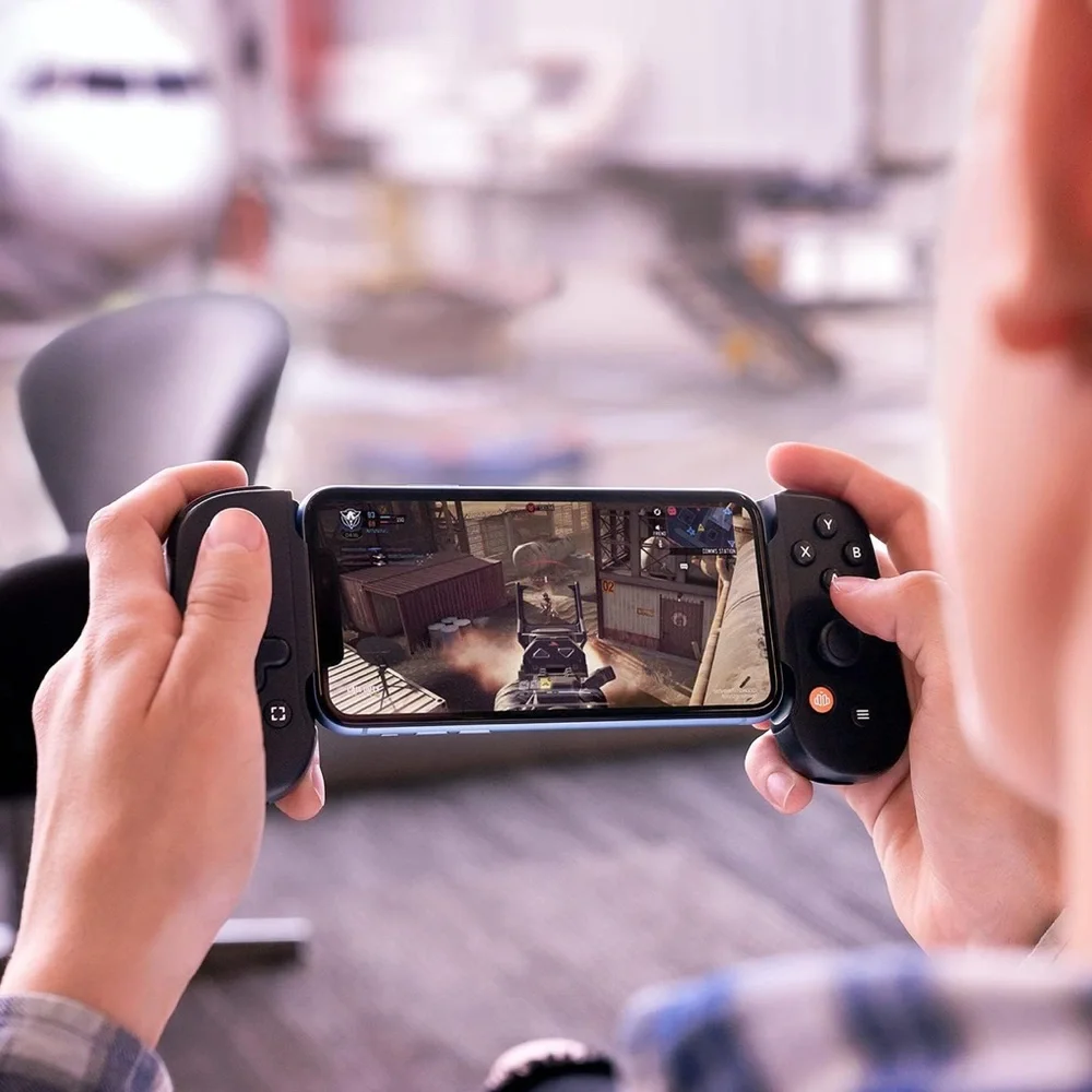 BACKBONE- made for IPhone + 1 month Xbox Game Pass Ultimate